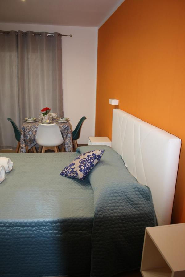Due Cappuccini Apartment Palermo Bagian luar foto