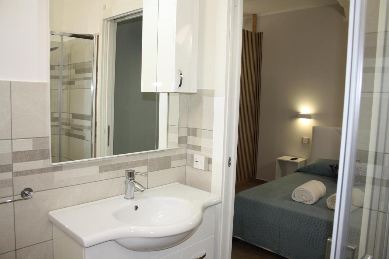 Due Cappuccini Apartment Palermo Bagian luar foto